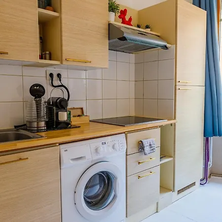 Brotteaux Apartament *
